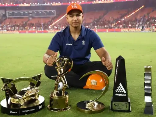 वैभव सूर्यवंशी दुनिया के टॉप-50 टी-20 बल्लेबाजों में शामिल:230 स्थान की छलांग लगाई, शुभमन गिल बने वनडे के नंबर-1 बल्लेबाज